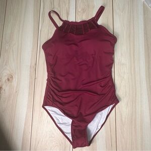 New Holipick 1 Piece burgundy with mesh,‎ swimsuit, size large adjustable straps
